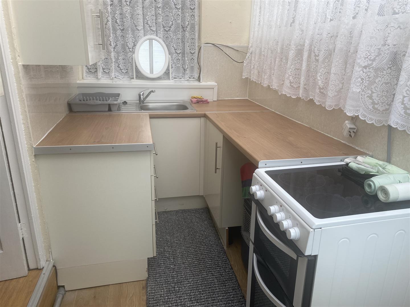 2 Bedroom House Mid Terrace Arnold Street, Mountain Ash Durbin & Co